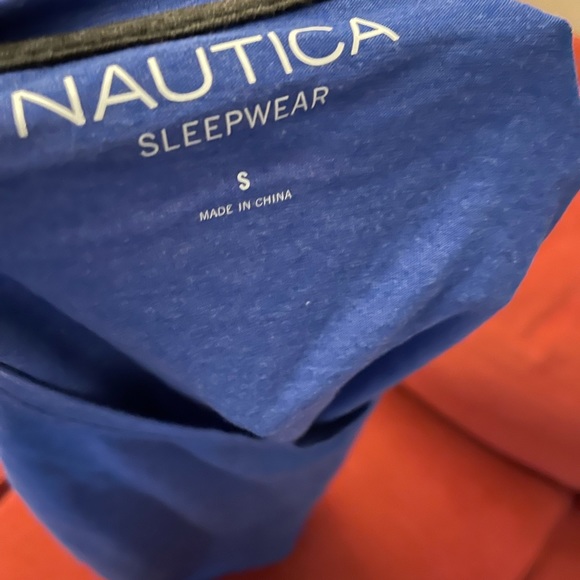 Shirt - Picture 3 of 3